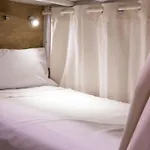 4u גרנדה