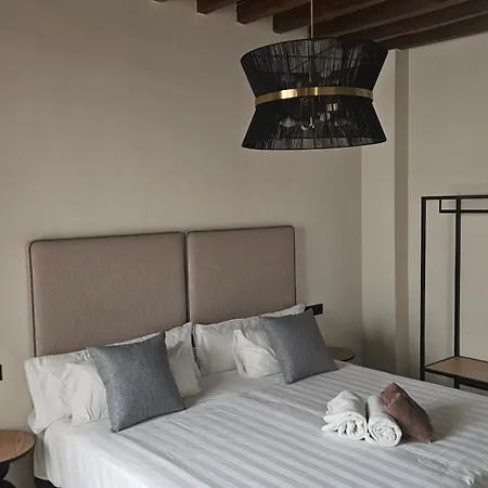 4u Hostal
